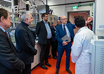 Wissenschaftsminister besucht CDS Wissenschaftsminister besucht CDS